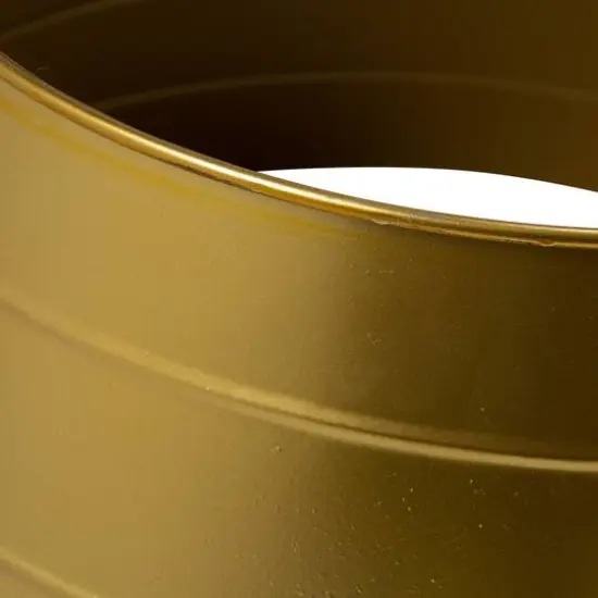 Glitzhome&reg; 22" Gold Metal Tree Collar {4}