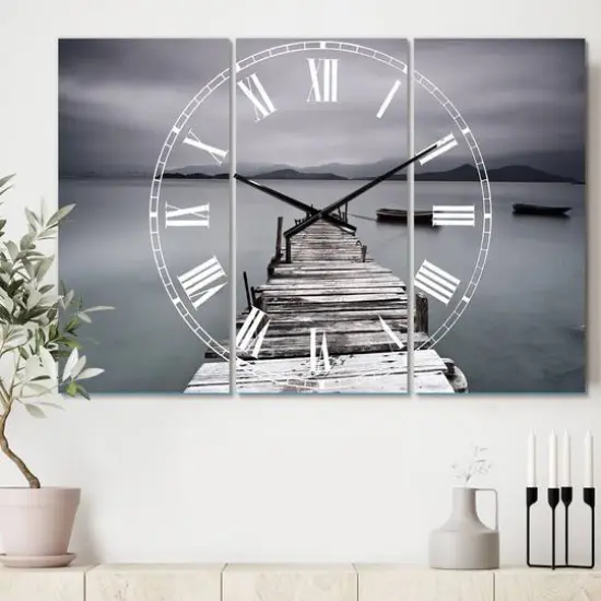 Designart 'Pier And Boats At Seashore Beach Style Multipanel Wall Clock {3}