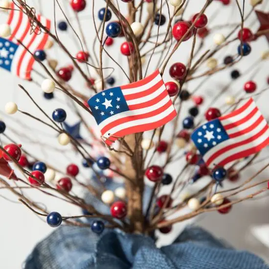 Glitzhome&reg; 20" Patriotic America Berry Table Tree {6}