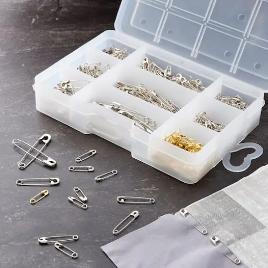 Loops & Threads&trade; Safety Pin Assortment {3}