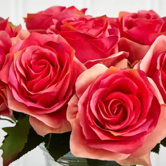 11" Rose Arrangement in Glass Vase {1}