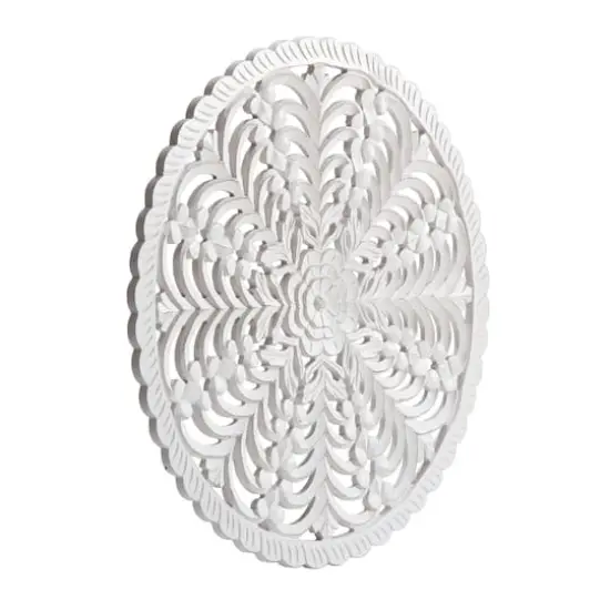 Habitat Lottie White Round Wood Wall Medallion {6}