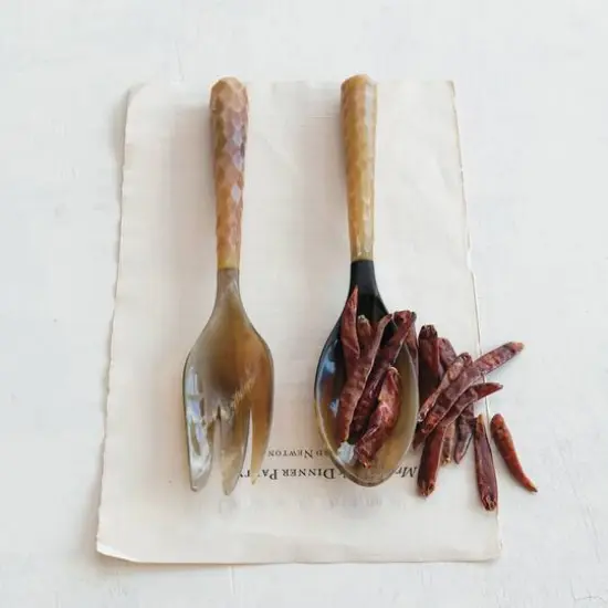 Hello Honey&reg; Natural Carved Horn Salad Server Set {3}