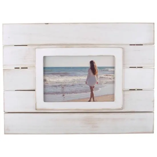 DII&reg; White Shiplap 4" x 6" Picture Frame {7}