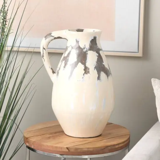 19" Cream Ceramic Vase with Curved Handle {9}