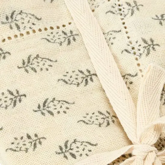 Hello Honey&reg; Charcoal & Cream Floral Print Cotton Napkins, 4ct. {7}