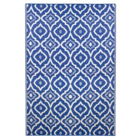 Blue & White Geometric Rectangular Outdoor Area Rug, 4ft. x 6ft. {1}