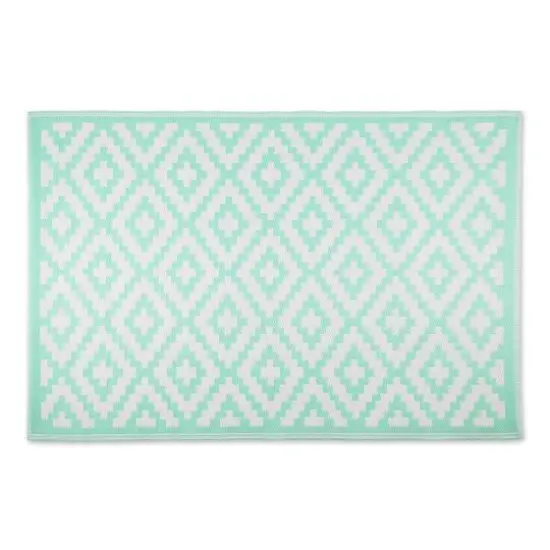 DII&reg; Mesa Diamonds Outdoor Rug, 4ft. x 6ft. Aqua/White {4}