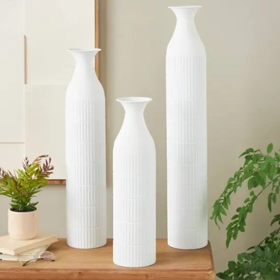 White Ribbed Floor Metal Vase Set {3}