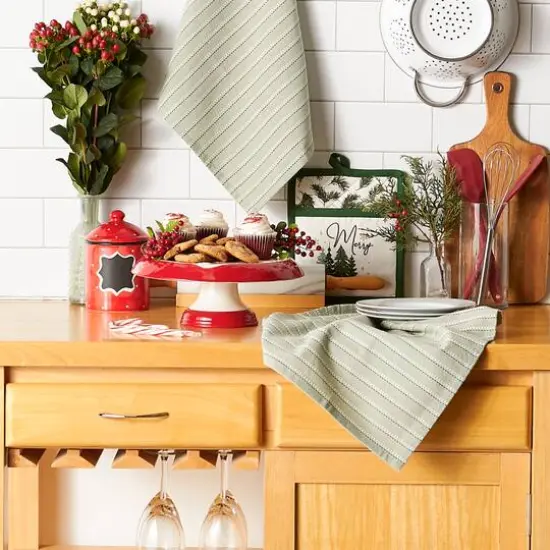 DII&reg; Merry Trees Potholder Gift Set {8}