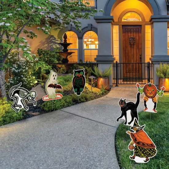 Beistle Plastic Vintage Halloween Yard Signs {5}