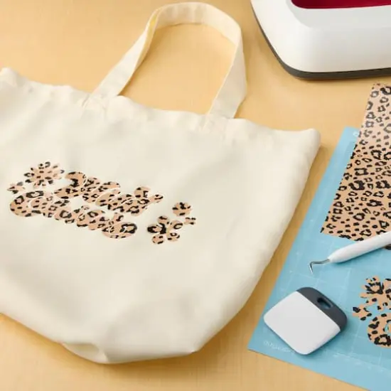 Siser EasyPatterns Plus Wild Leopard Print Heat Transfer Vinyl 36in {4}