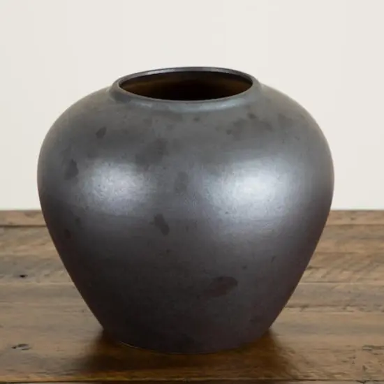 7in. Black Round Urn Vase {4}