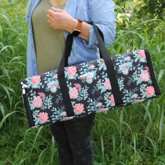 Everything Mary Floral Print Die-Cut Machine Carrying Case {6}