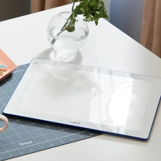 Cricut&reg; BrightPad Go&trade; {7}