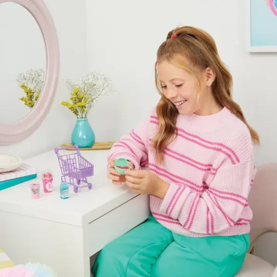 Make It Real&trade; 3C4G Tiny Treats Trolley Lip Gloss Set {3}