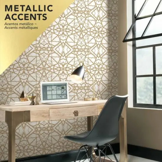 RoomMates White & Gold Shatter Geometric Peel & Stick Wallpaper {12}