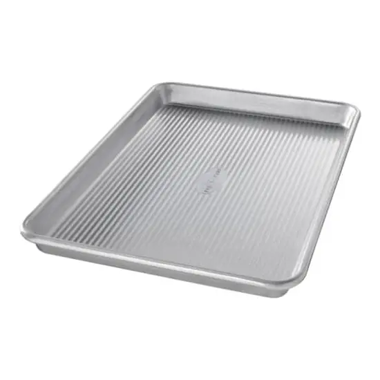 USA Pan&reg; Quarter Sheet Pan {1}