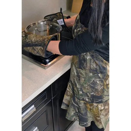 RealTree Apron Flounce Apron {5}