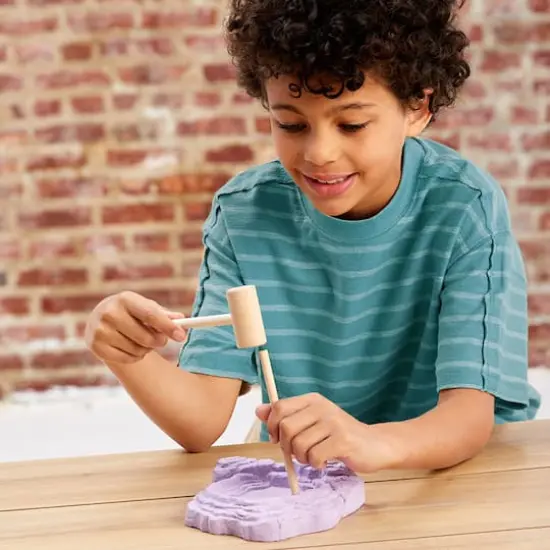 BBC Earth Glowing Cave Mineral Dig {4}