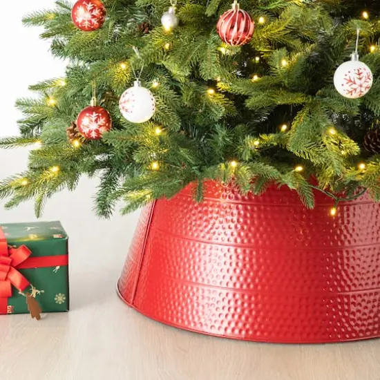 Glitzhome&reg; 26" Red Hammered Metal Tree Collar {5}