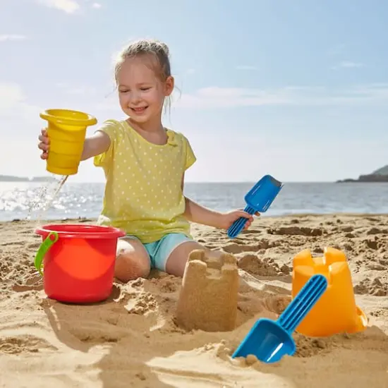 Hape 5-In-1 Beach Kids Sand & Water Toy Set {6}