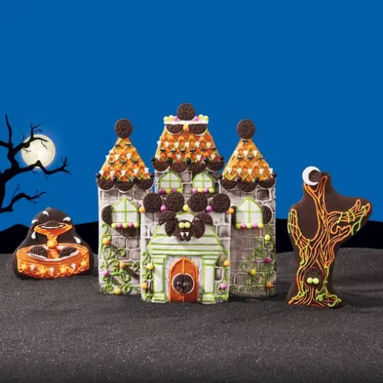 Create-A-Treat&trade; Oreo Build Your Own Spooky Castle Cookie Kit {4}