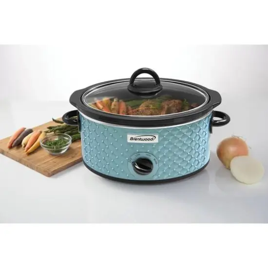 Brentwood Blue 3.5qt. Diamond-Pattern Slow Cooker {7}