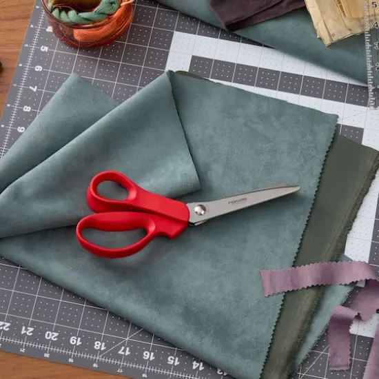 Fiskars&reg; 8" Lefty Pinking Shears {5}