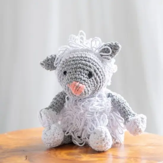 Hoooked Lewy the Lamb DIY Crochet Kit {6}