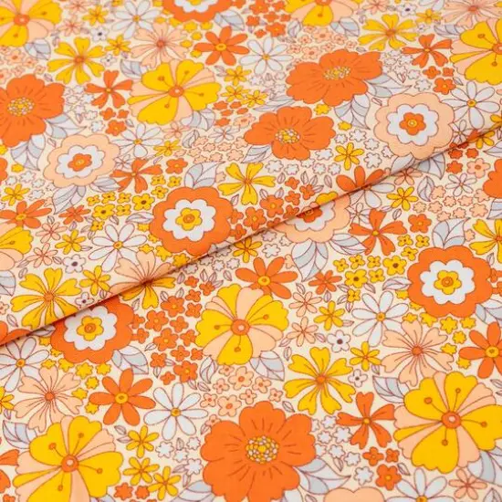 SINGER Retro Floral Cotton Fabric {3}