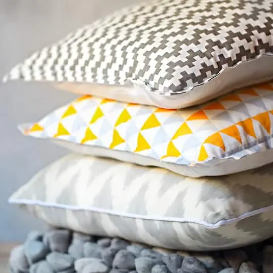 Poly-Fil&reg; 16" x 16" Basic Pillow Inserts, 2ct. {5}