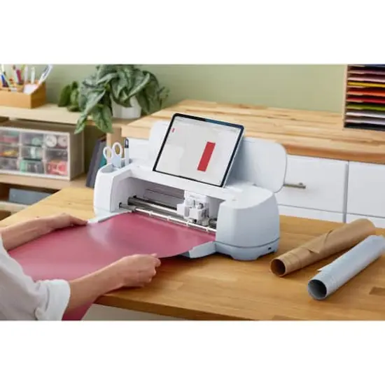 Cricut&reg; Smart Iron-On&trade; Glitter 9ft. Value Roll Gold {9}