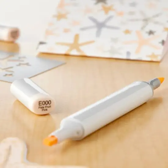 Copic&reg; Sketch Marker, EarthsE000 Pale Fruit Pink {3}