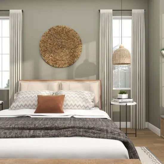 Brown Overlapping Reclaimed Wood Wall D&eacute;cor {11}