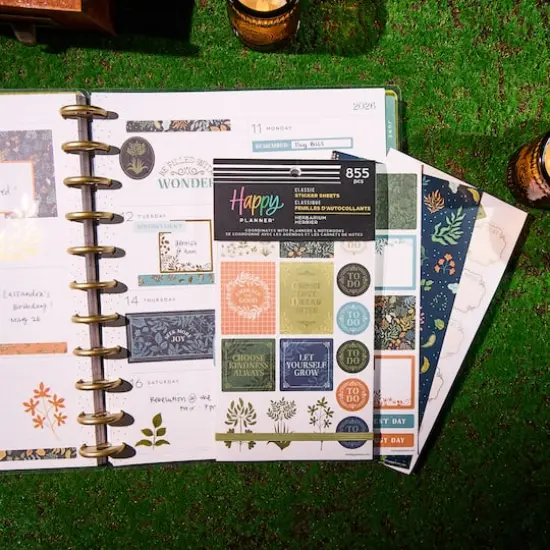 The Classic Happy Planner&reg; Herbarium Sticker Book {12}
