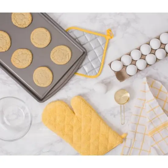 DII&reg; Terry Oven Mitts, 2ct. Yellow {5}