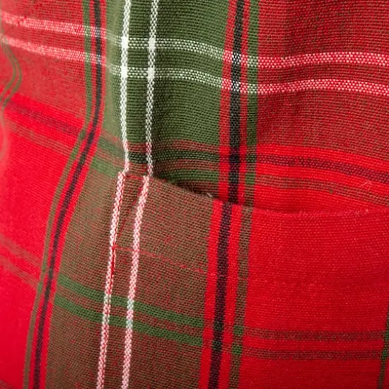 DII&reg; Vintage Holiday Tartan Chef Apron {4}