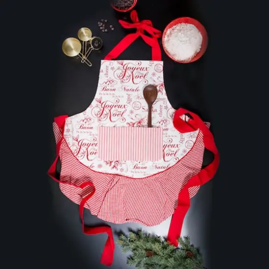 DII&reg; Vintage Christmas Ruffle Apron {4}