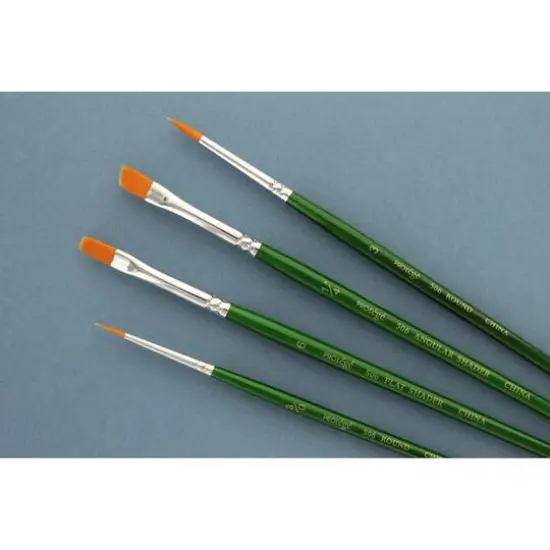 Prot&eacute;g&eacute; Gold Nylon Short Handle 4 Piece Brush Set {3}