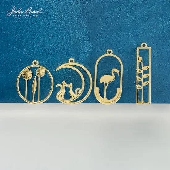 John Bead 25mm Gold Circle with Flowers Beadwork Pendants, 4ct. {4}