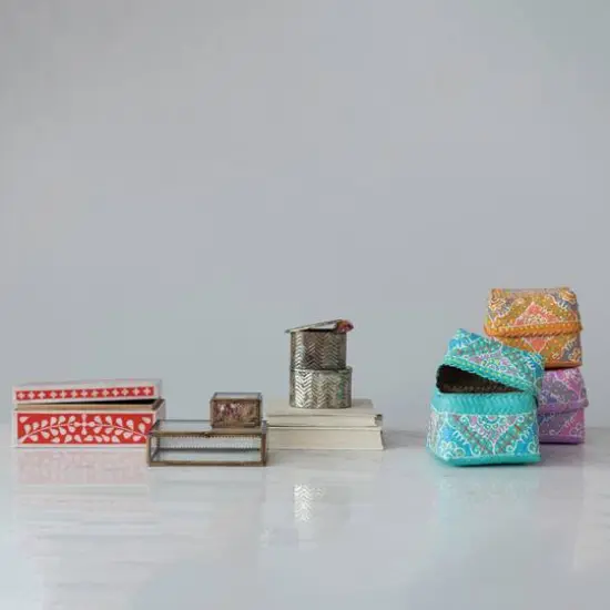 Hello Honey&reg; 9" Red and White Decorative Mixed Material Storage Box with Horn Inlay {2}