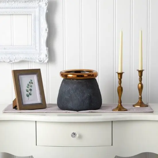 8" Stone Planter with Bronze Rim {4}