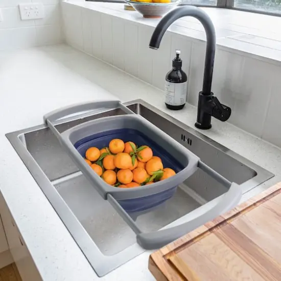 Oster Bluemarine 4qt. Over the Sink Collapsible Silicone Strainer {5}