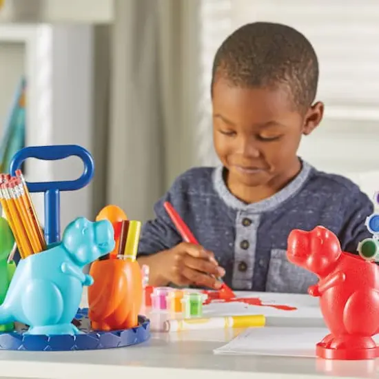 Learning Resources Create-a-Space&trade; Kiddy Center Dino Set {4}