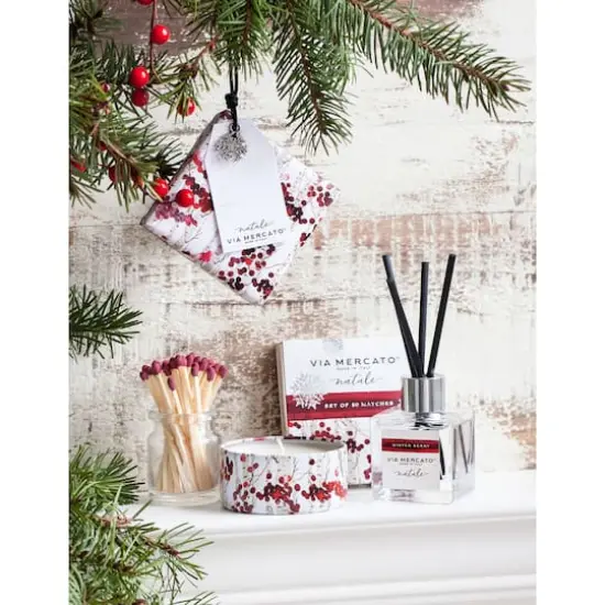 European Soaps Natale Round Jar Candle Winter Berries {8}