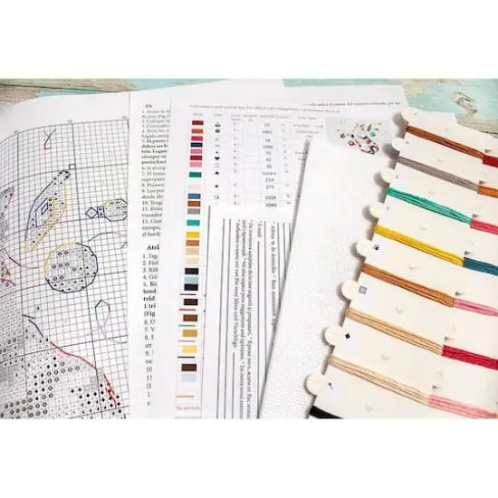 LetiStitch Cat's Happiness Counted Cross Stitch Kit {12}