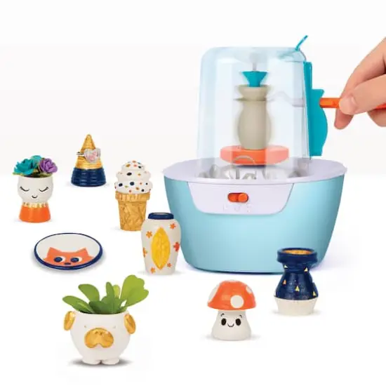 Make It Real&trade; Mini Pottery Studio Kit {5}