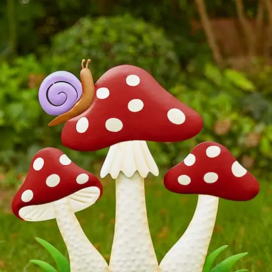 Glitzhome&reg; 32" Metal & Wood Triple Mushrooms Yard Stake {8}