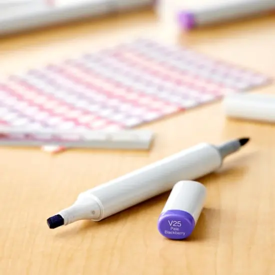 Copic&reg; Sketch Marker, Violets V25 Pale Blackberry {1}